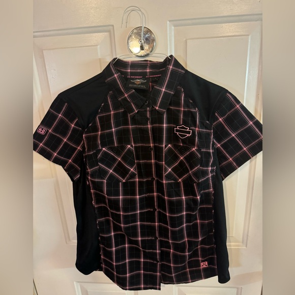 Harley-Davidson Tops - Harley Davidson Women's Black and Pink Shirt breast cancer awareness Size: Large
